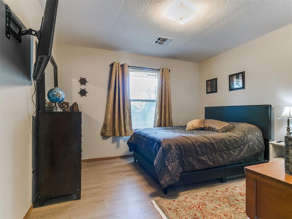 12504 Covey Creek Drive Property Photo 29