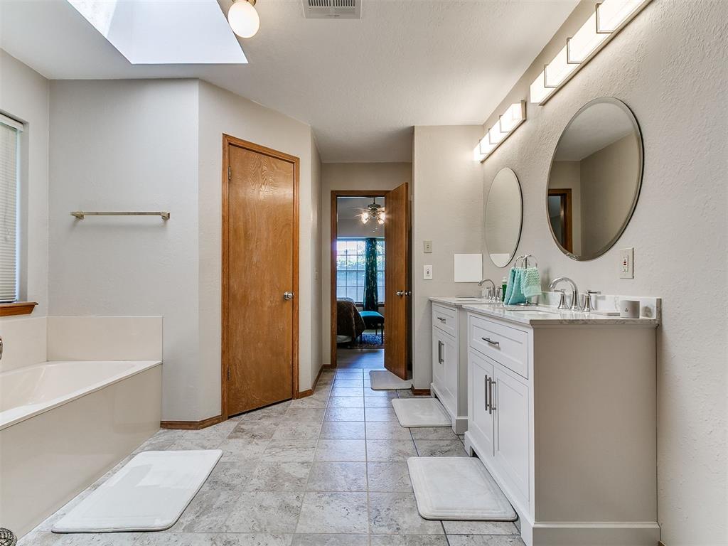 12504 Covey Creek Drive Property Photo 42