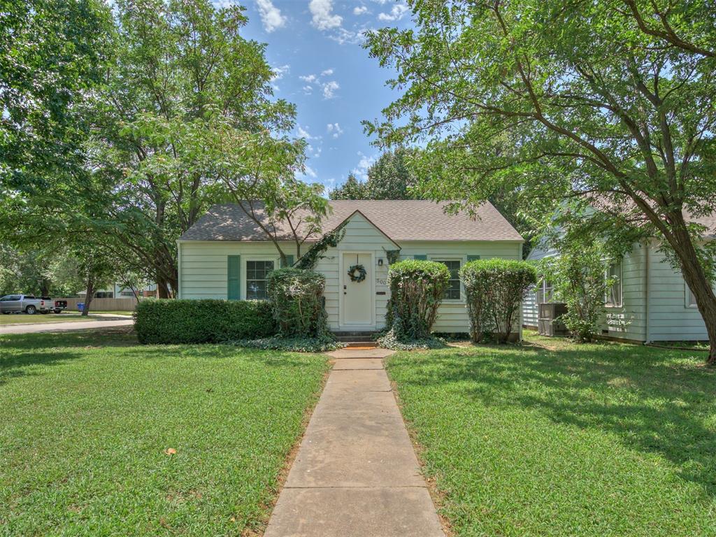 500 Dakota Street Property Photo 2