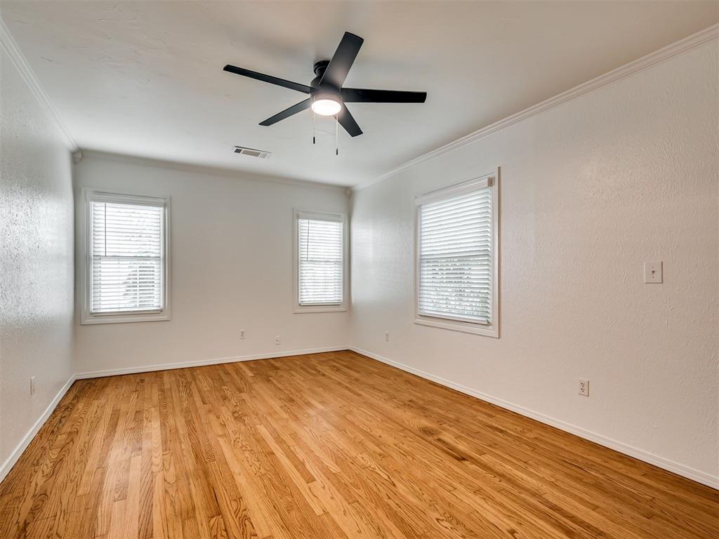 500 Dakota Street Property Photo 5