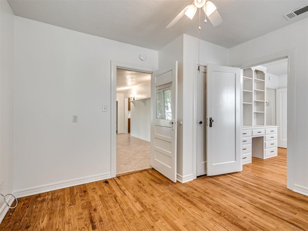 500 Dakota Street Property Photo 17