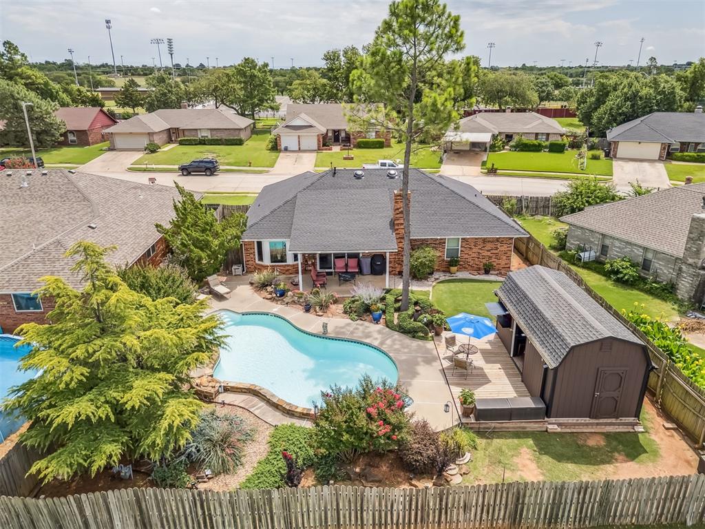 1801 E Hills Drive Property Photo