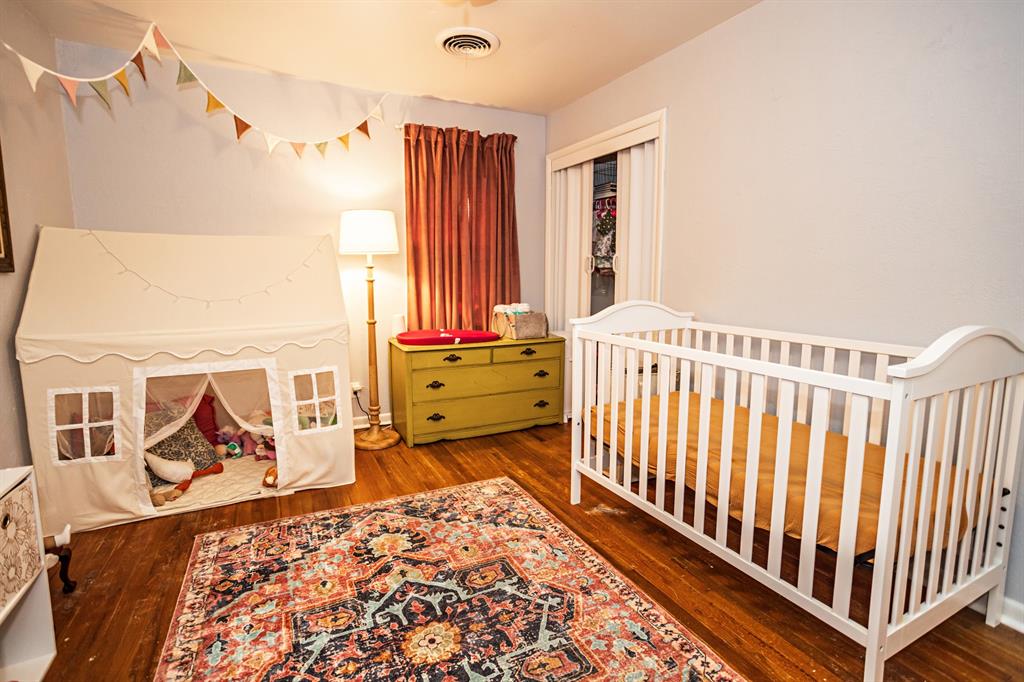 1216 N Mckinley Avenue Property Photo 16