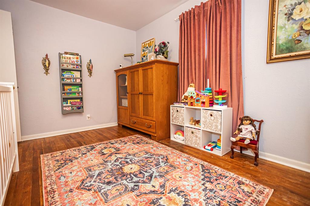 1216 N Mckinley Avenue Property Photo 17