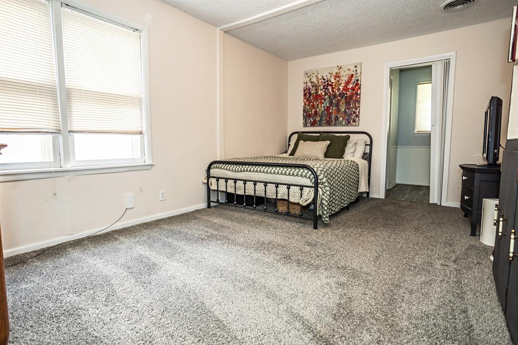 1216 N Mckinley Avenue Property Photo 21