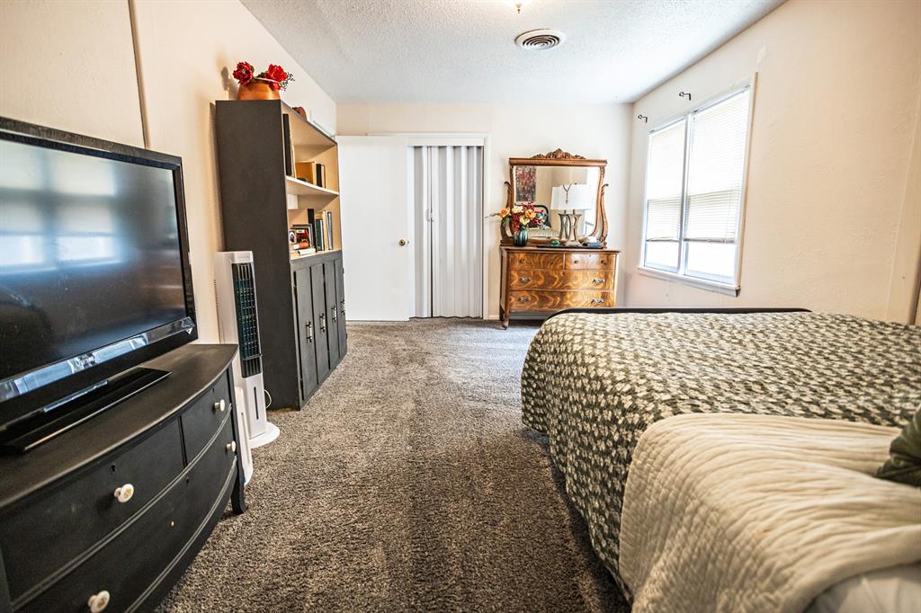 1216 N Mckinley Avenue Property Photo 22