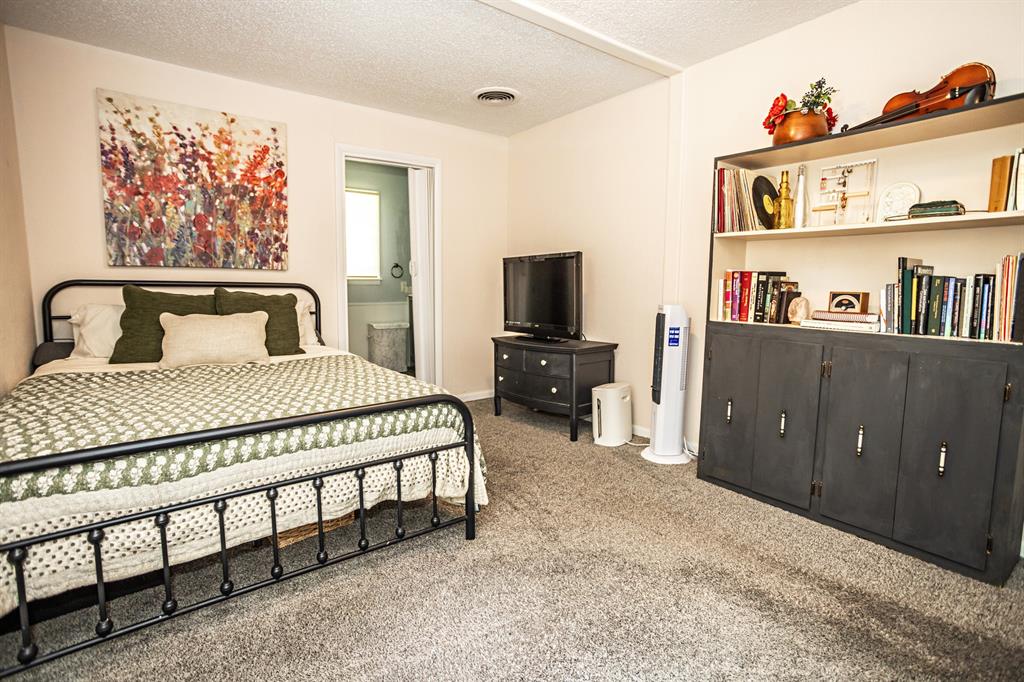 1216 N Mckinley Avenue Property Photo 23