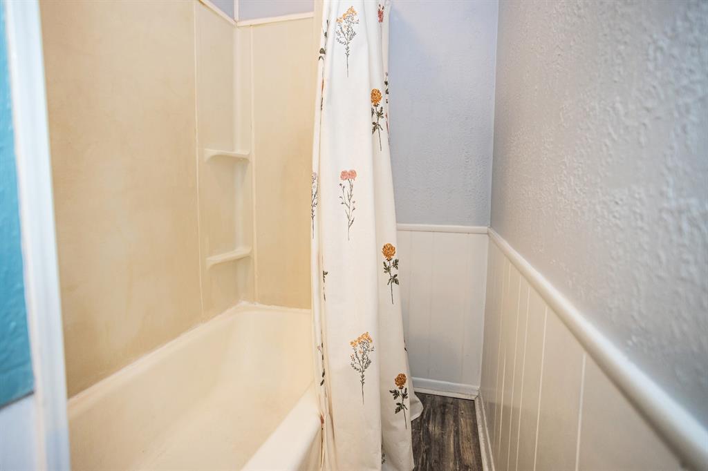 1216 N Mckinley Avenue Property Photo 26