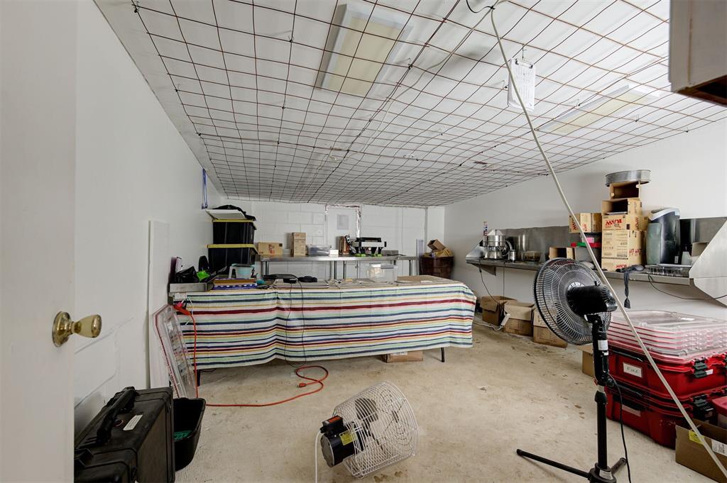 10513 S Sunnylane Road Property Photo 4