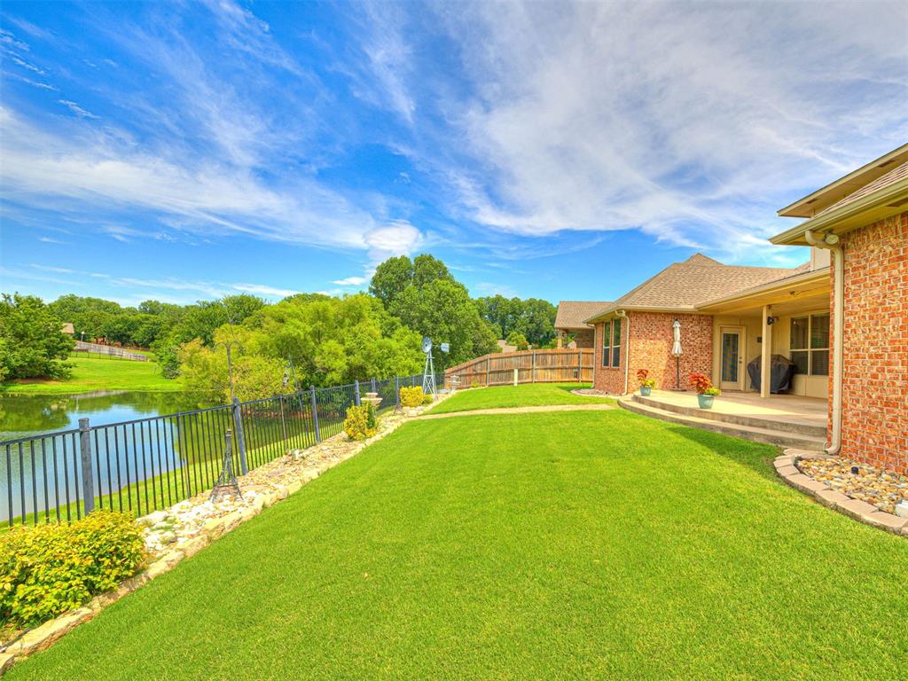 19420 Crest Ridge Drive Property Photo 7