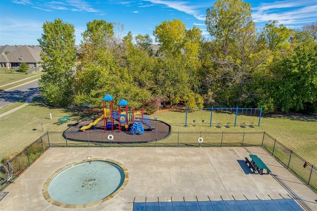 19420 Crest Ridge Drive Property Photo 44