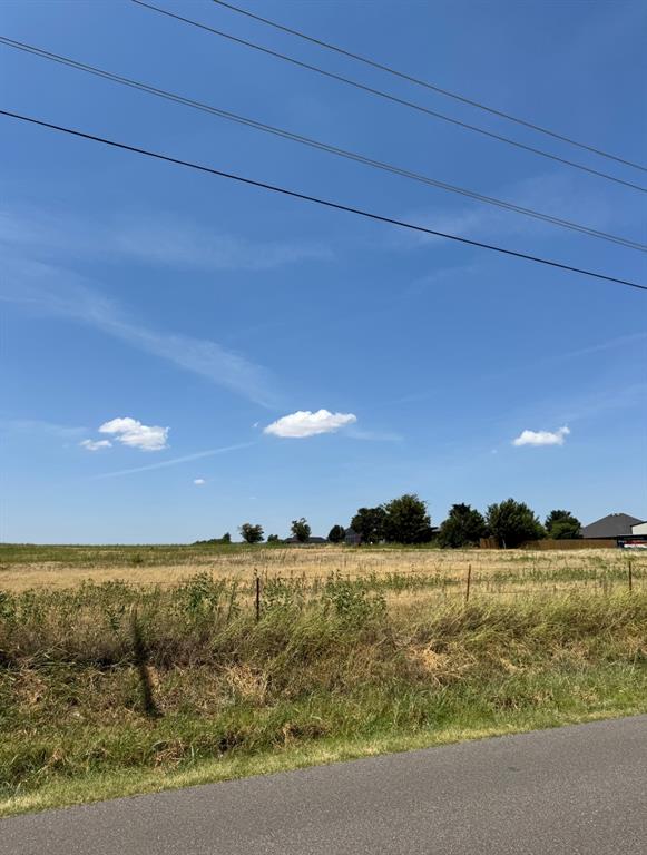 10 Acres County Line Road Property Photo 4