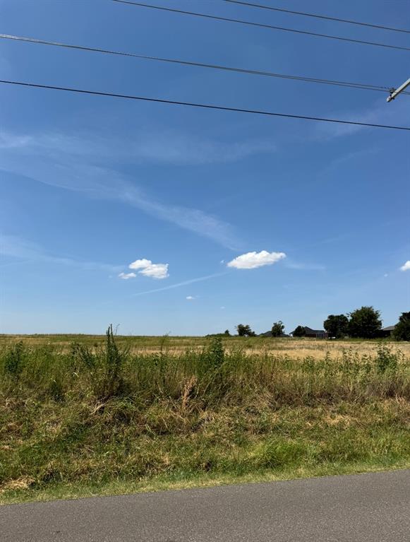 10 Acres County Line Road Property Photo 5