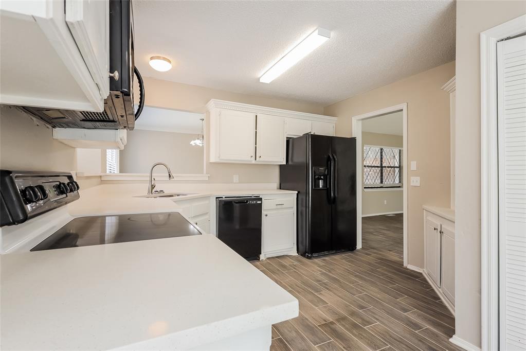 11225 Cimarron Drive Property Photo 5