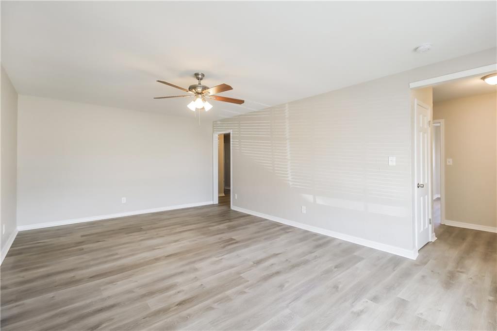 3417 Nw 41st Street Property Photo 2