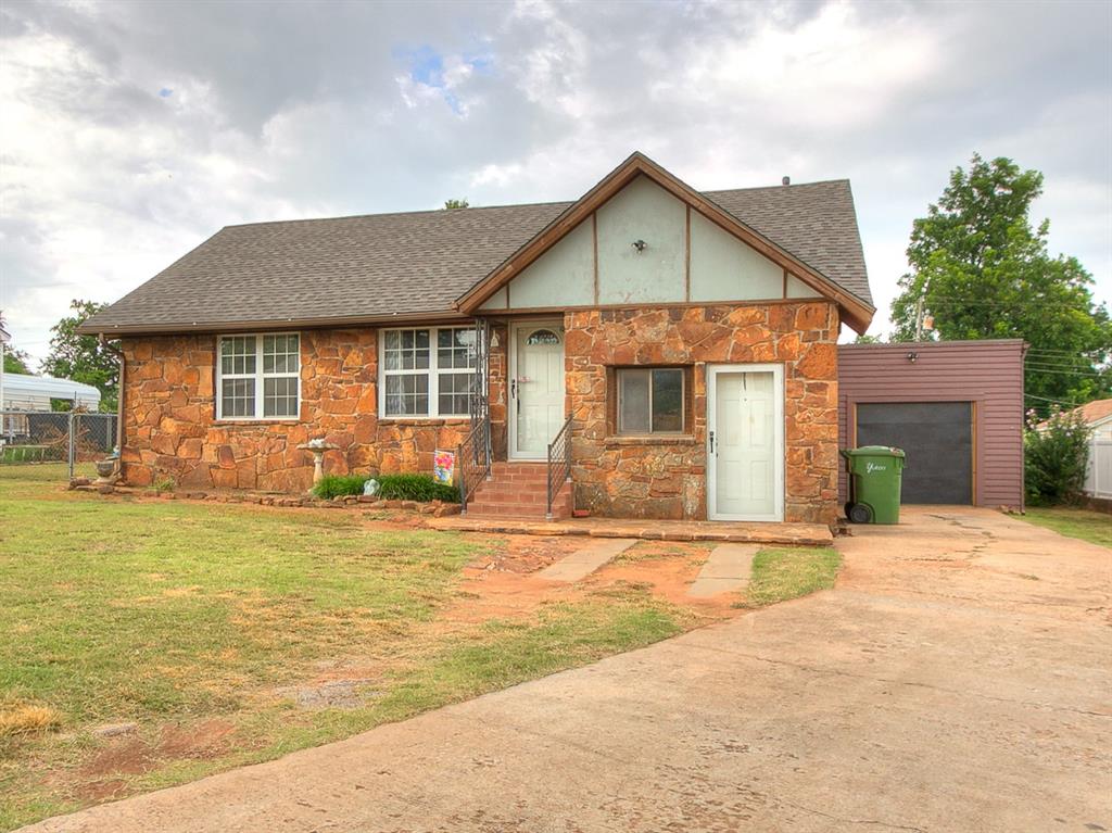 1016 Maple Avenue Property Photo 2