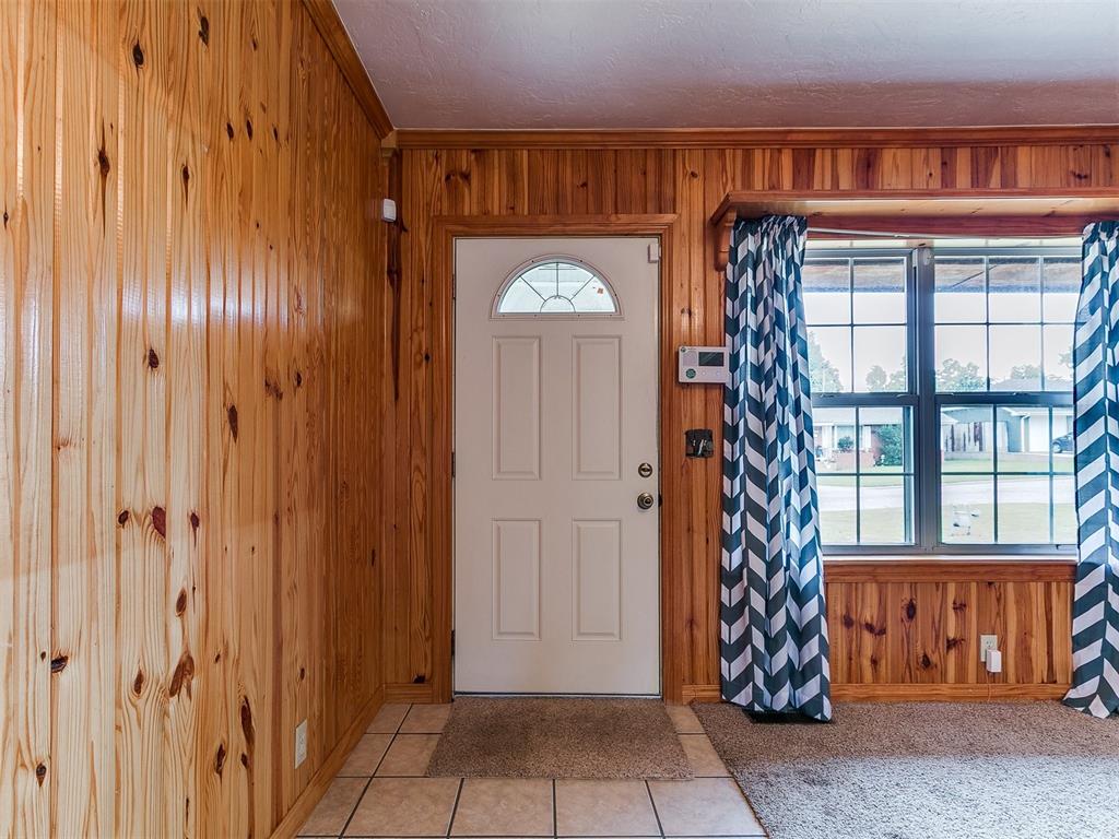 1016 Maple Avenue Property Photo 3