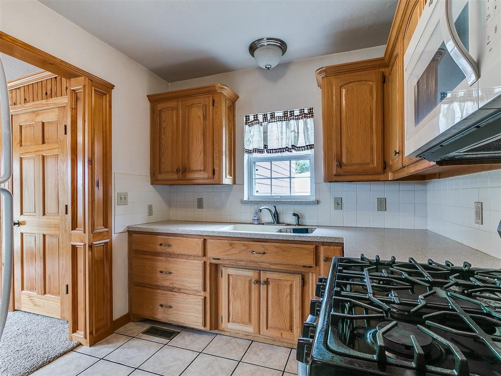 1016 Maple Avenue Property Photo 12