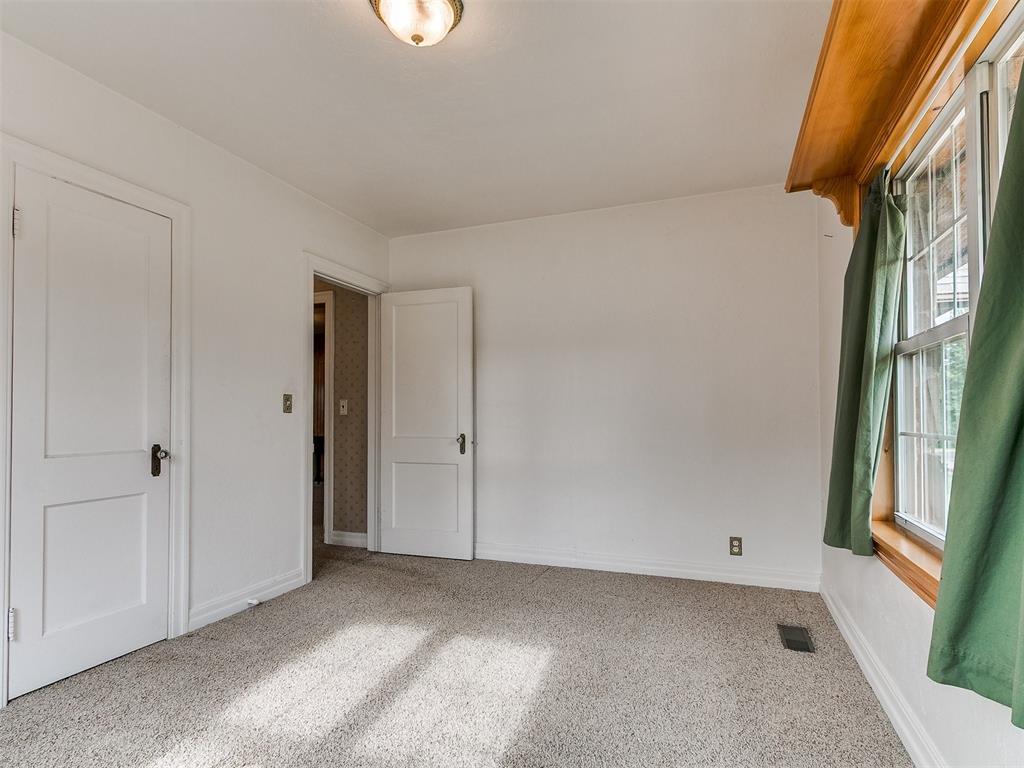 1016 Maple Avenue Property Photo 16