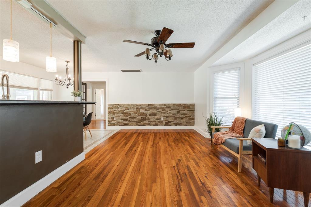 922 Ne 71st Street Property Photo 8