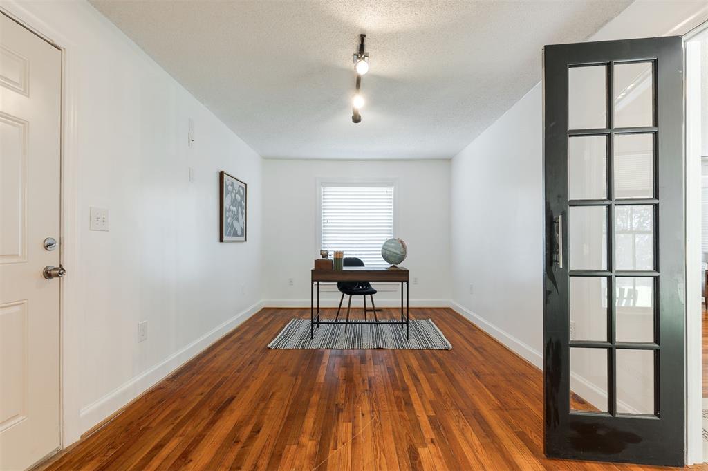 922 Ne 71st Street Property Photo 19