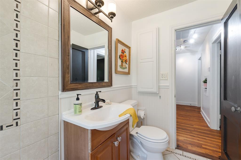 922 Ne 71st Street Property Photo 30