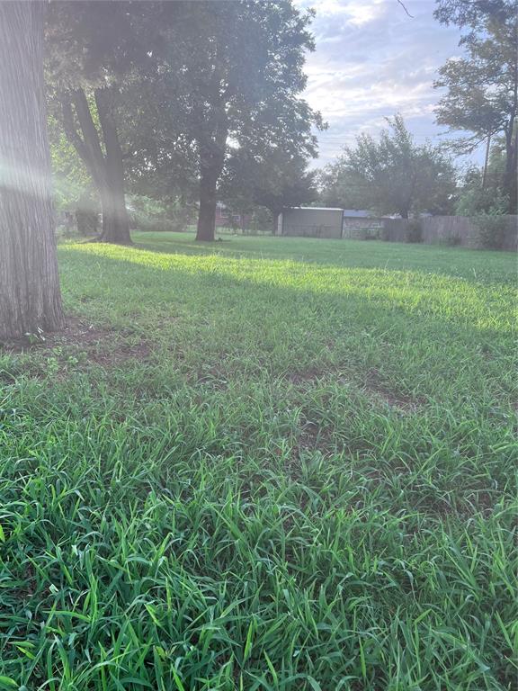 1625 Elm Drive Property Photo 3