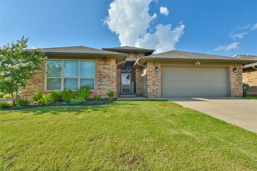 3901 Lynford Lane Property Photo 1