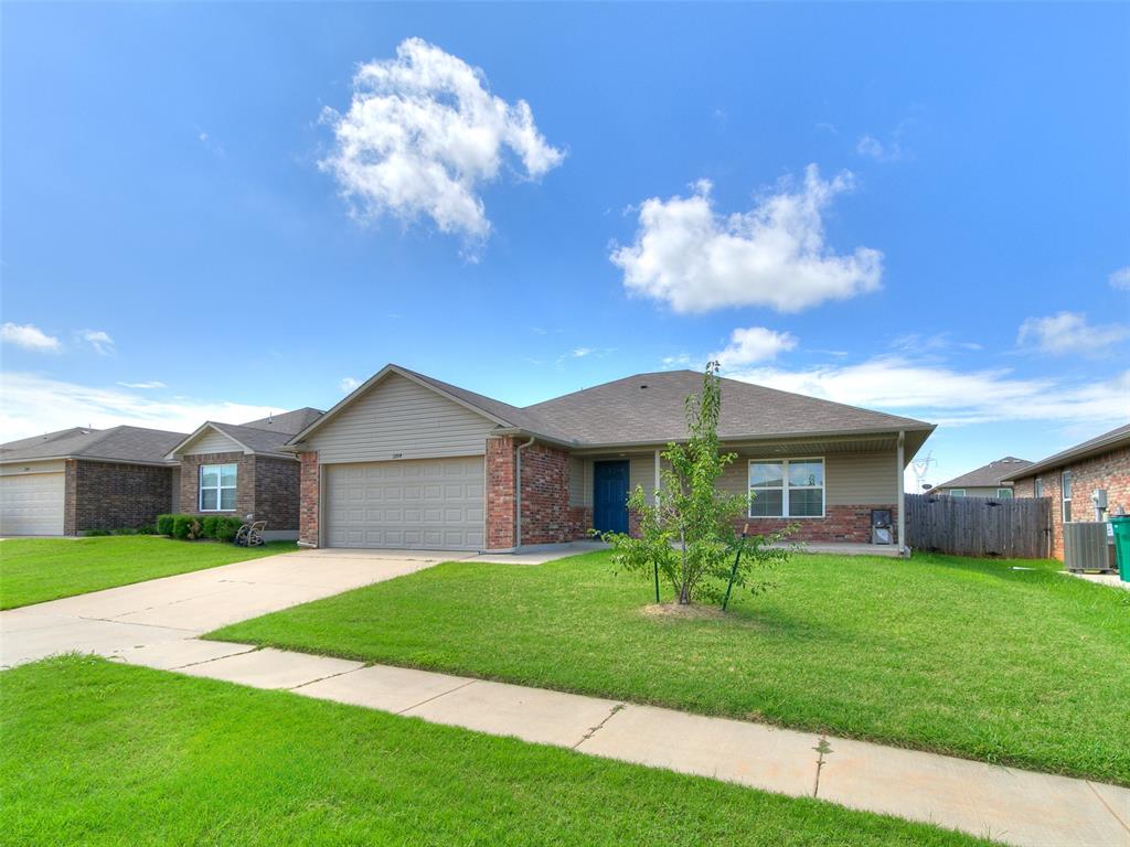 11104 NW 99th Street Property Photo 1