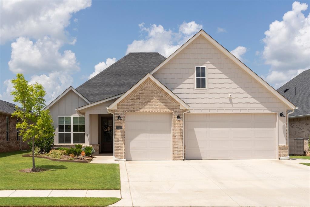 209 Pont Neuf Court Property Photo
