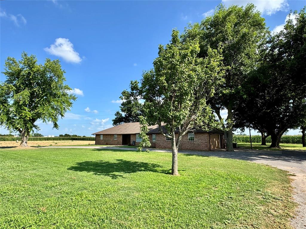 1383 County Road 1373 Property Photo 2
