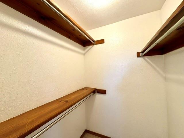 1383 County Road 1373 Property Photo 32