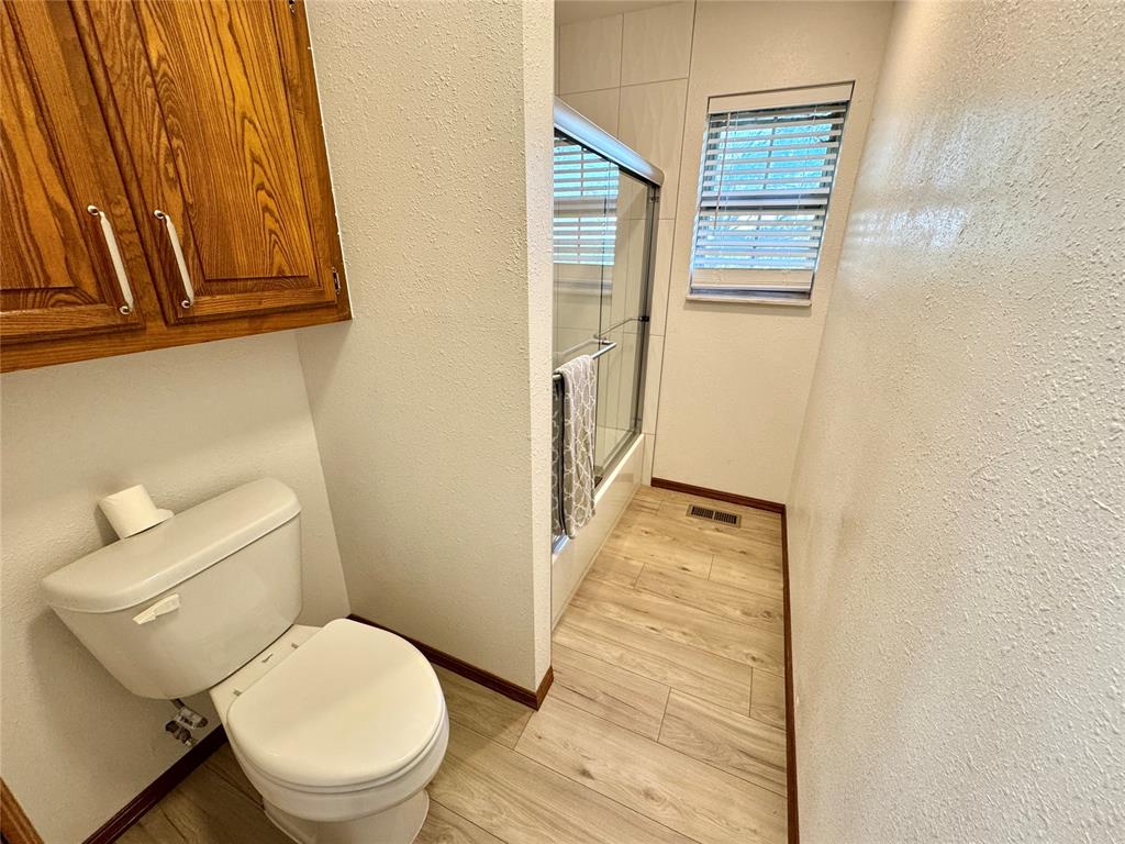 1383 County Road 1373 Property Photo 40