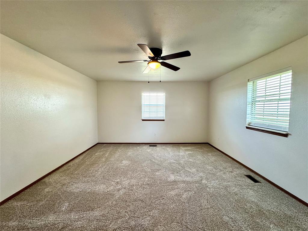 1383 County Road 1373 Property Photo 44