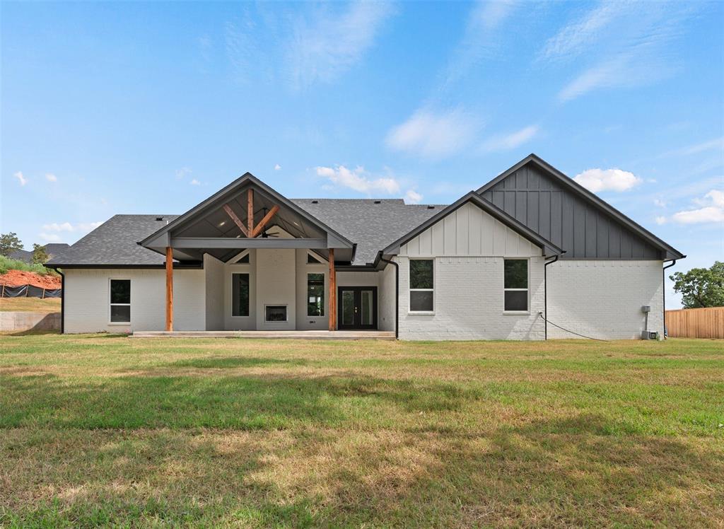 3101 Road Runner Court Property Photo 4