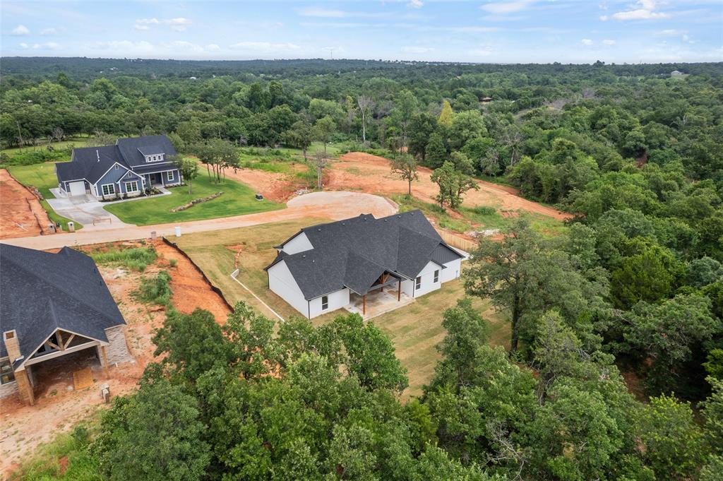 3101 Road Runner Court Property Photo 6