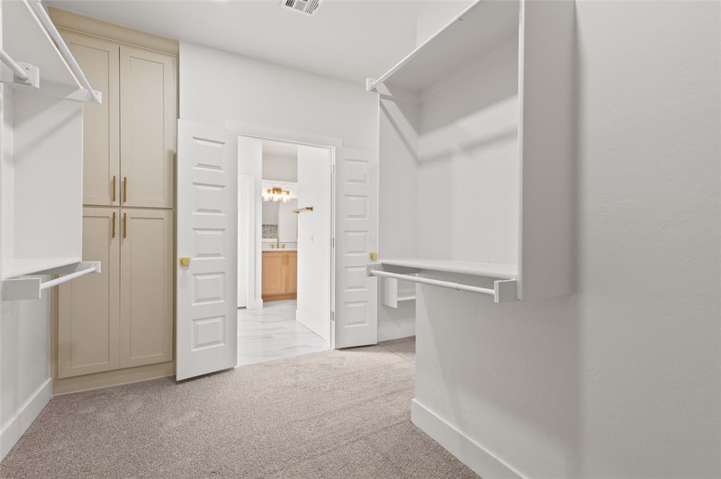 3101 Road Runner Court Property Photo 24