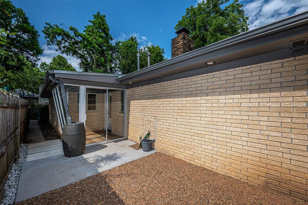 627 Okmulgee Street Property Photo 16