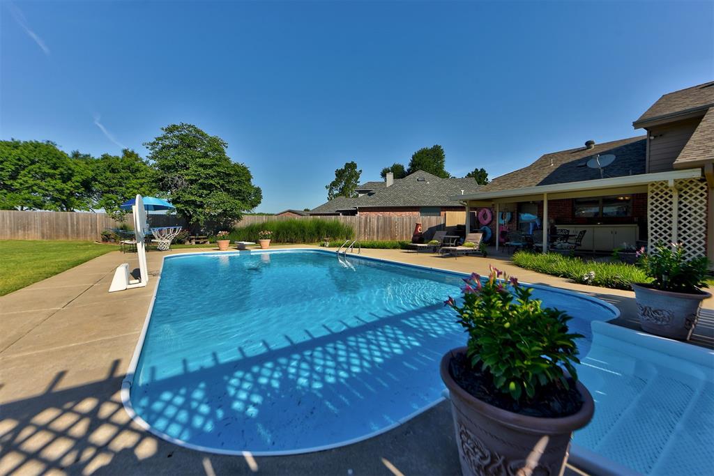 4108 Crystal Court Property Photo 1