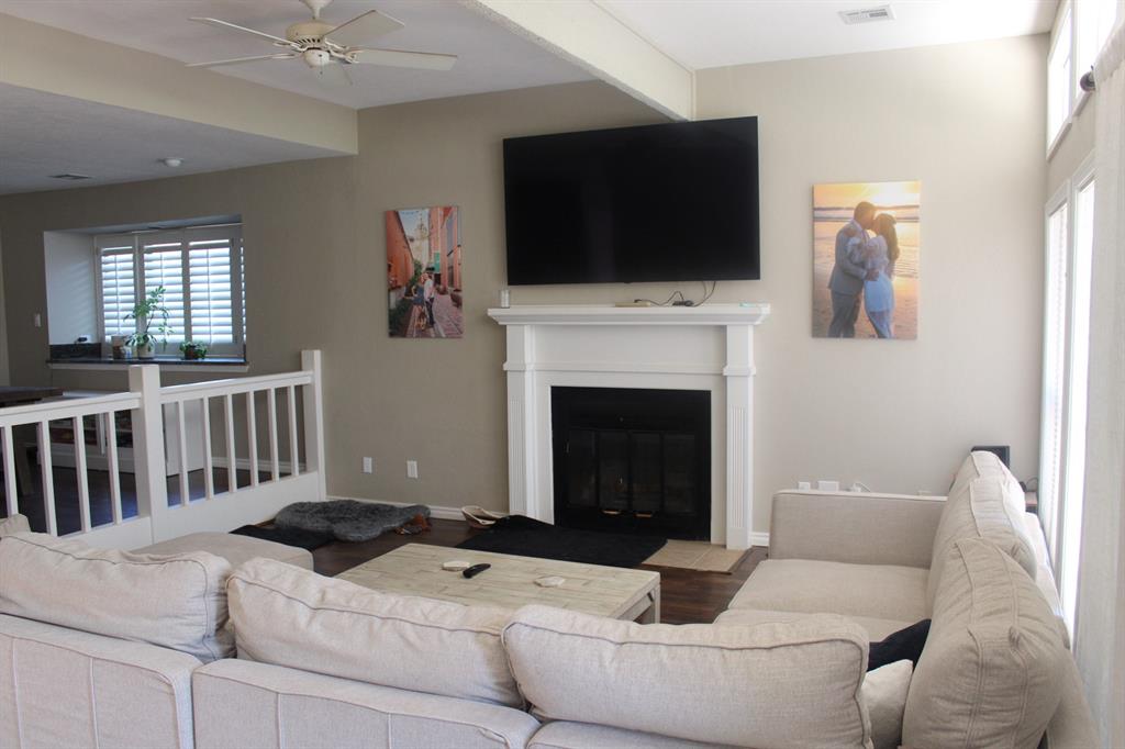 441 Nw Chimney Creek Drive Property Photo 1