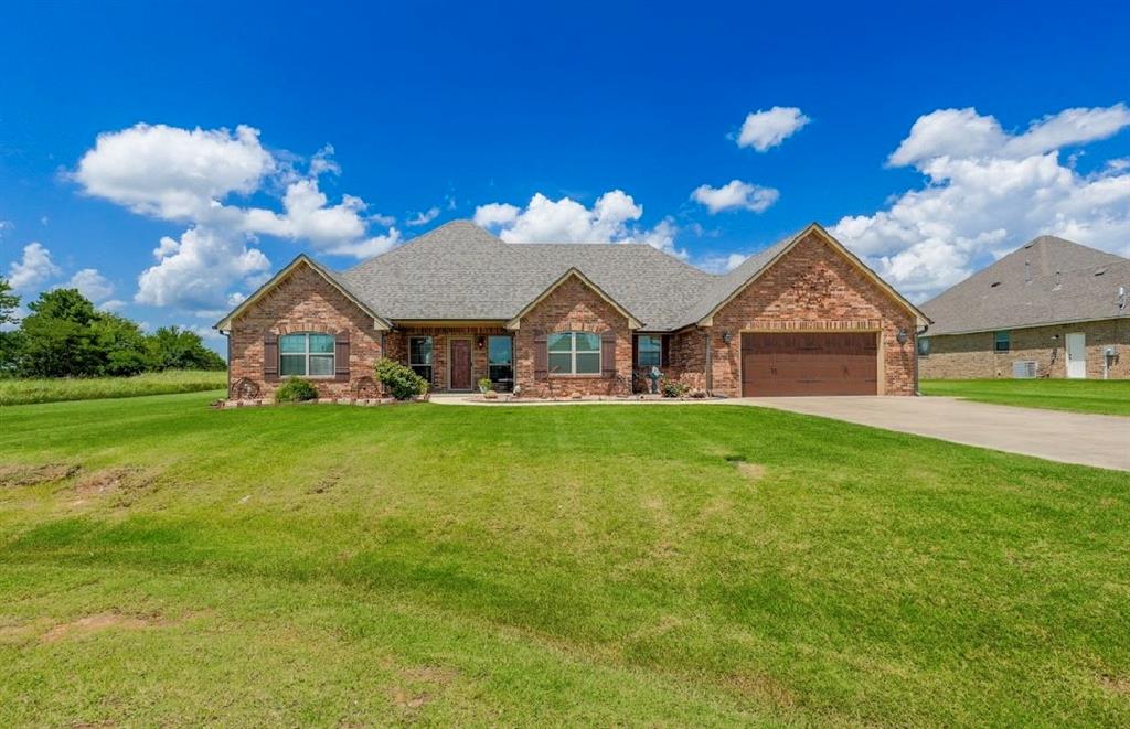 38604 Collina Drive Property Photo 1