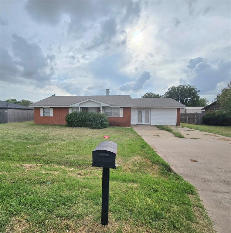 909 S Park Street Property Photo 1