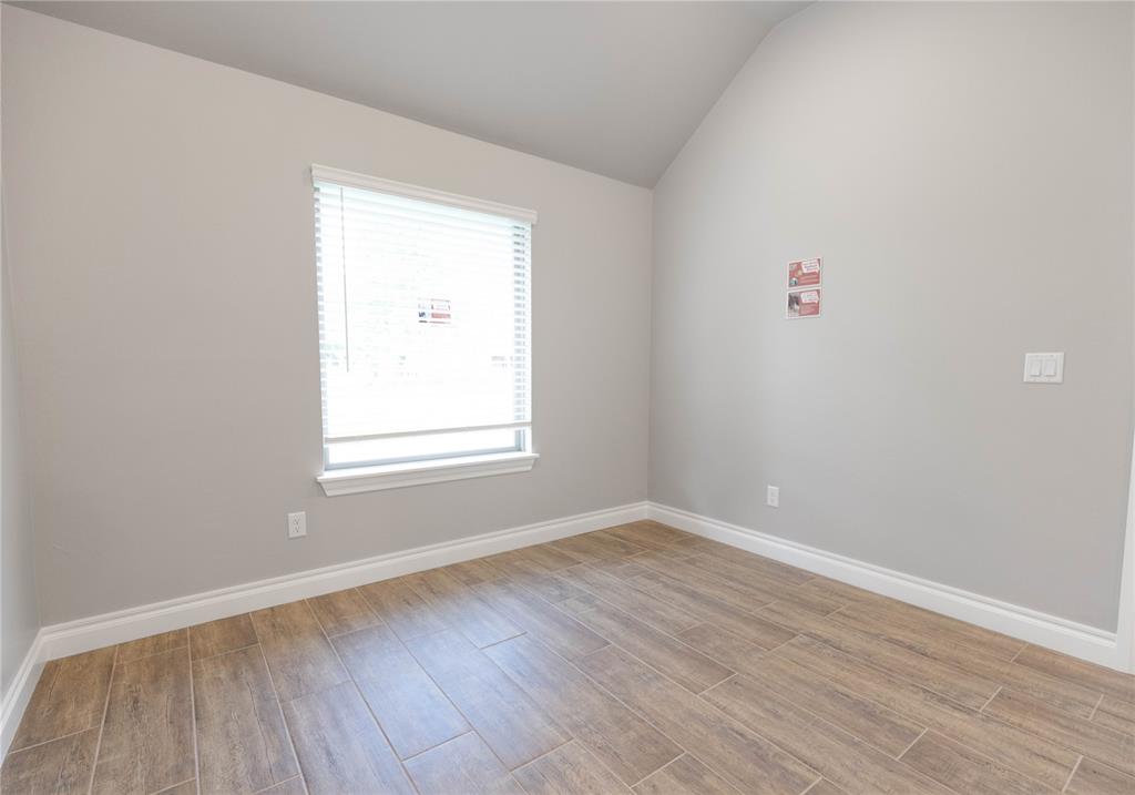 12401 Samara Drive Property Photo 7