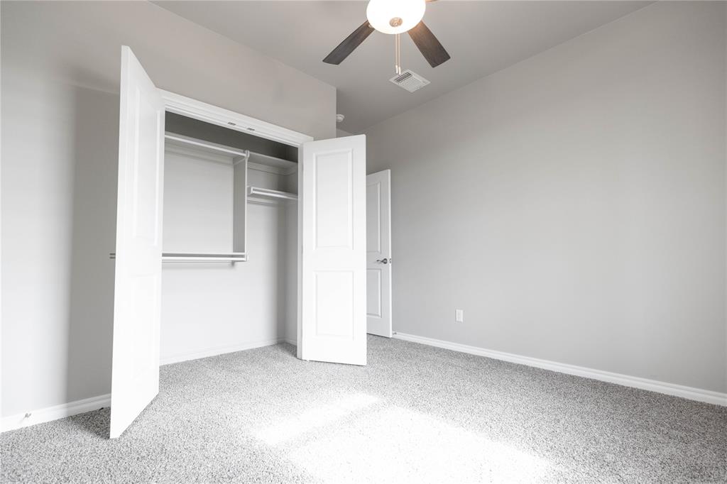 12401 Samara Drive Property Photo 16