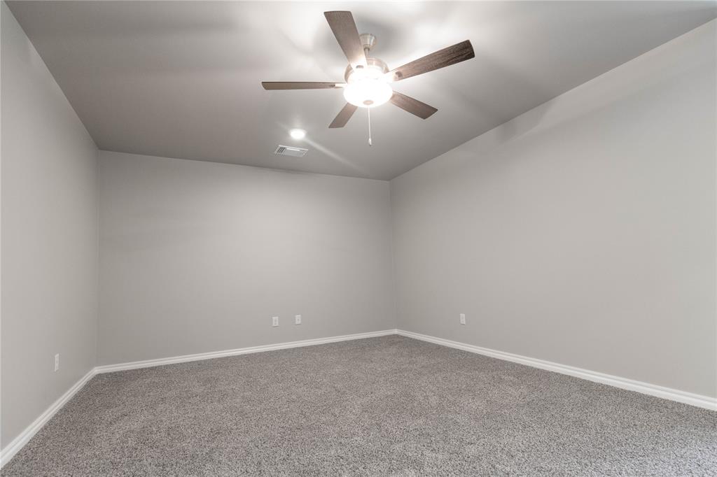 12401 Samara Drive Property Photo 23