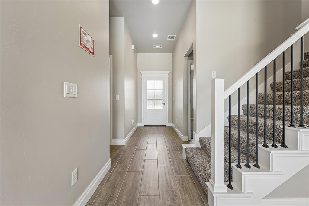 12401 Samara Drive Property Photo 25