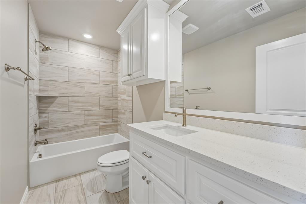 12401 Samara Drive Property Photo 31