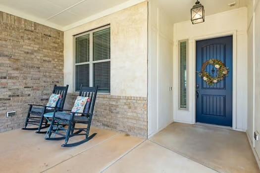 18604 Barcas Road Property Photo 3