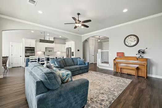 18604 Barcas Road Property Photo 7