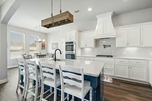 18604 Barcas Road Property Photo 9